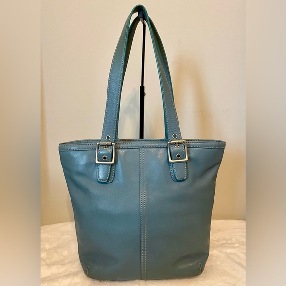 Coach Hampton “Vintage” Tiffany Blue Color Leather Shoulder/Tote Bag - Picture 2 of 7